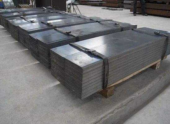 Paslı Finish ile Açık SPA-H Dayanıklı Corten Metal Levhalar